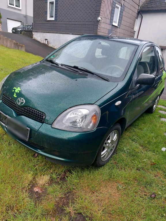 Toyota Yaris 1999