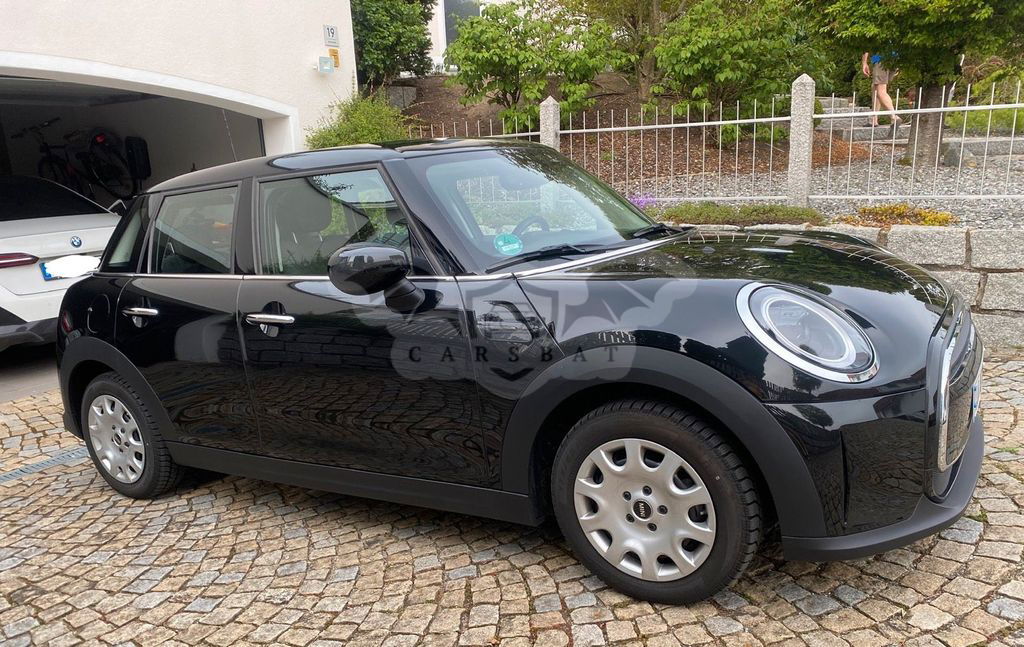 Mini One 2022