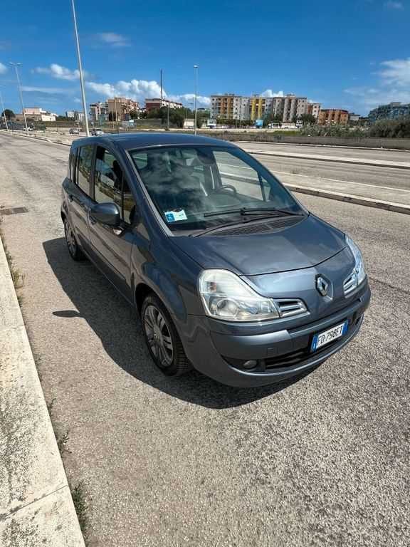 Renault Grand Modus 2012