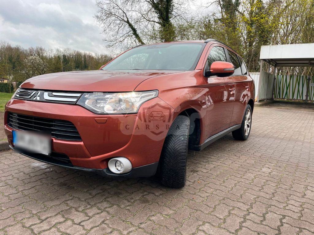 Mitsubishi Outlander 2013
