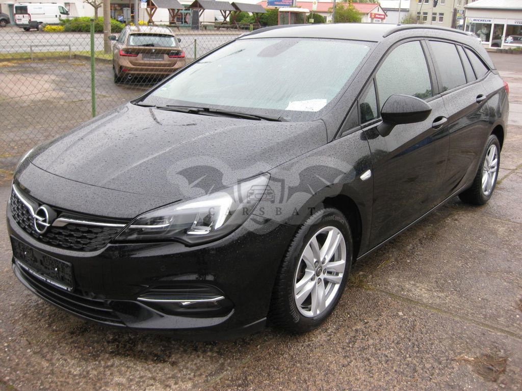 Opel Astra 2021