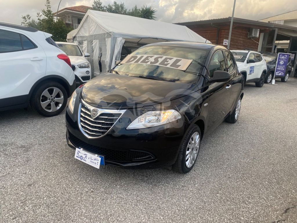 Lancia Ypsilon 2015