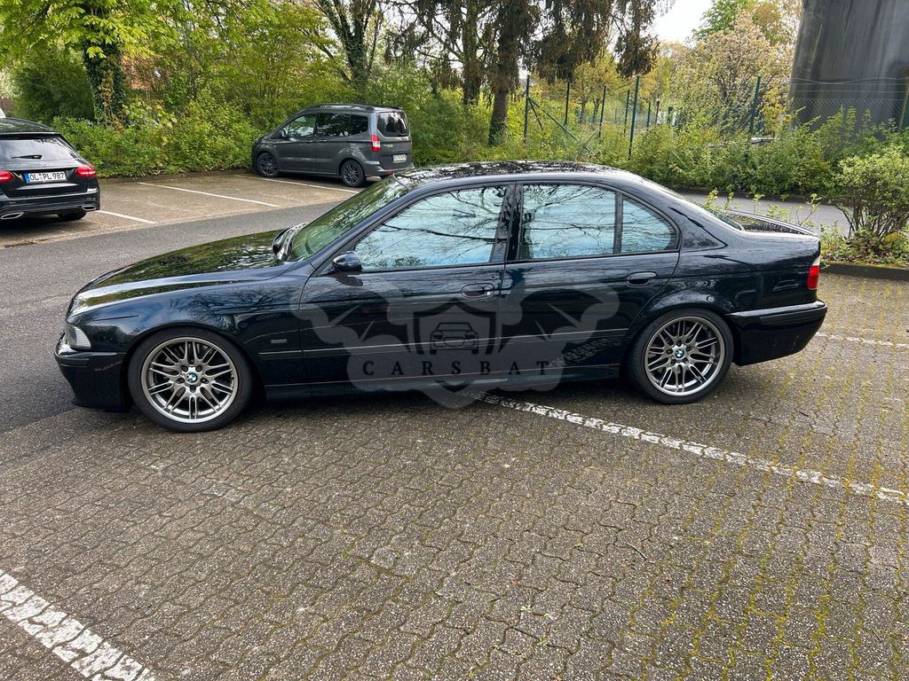 BMW M5 2000