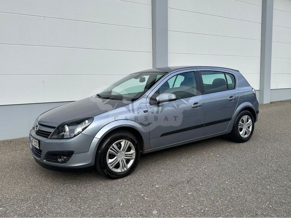 Opel Insignia 2005