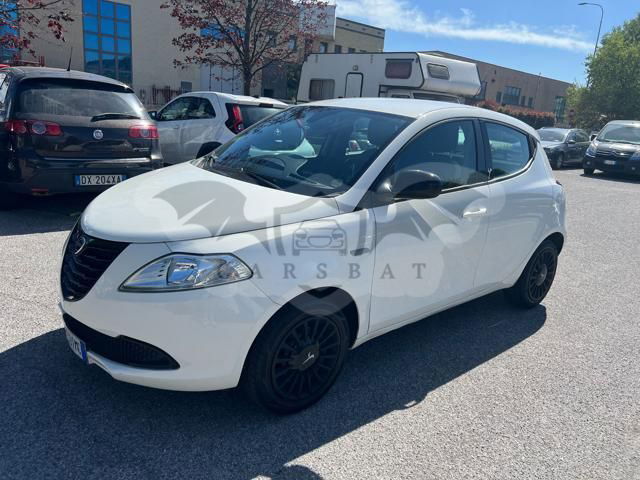 Lancia Ypsilon 2014