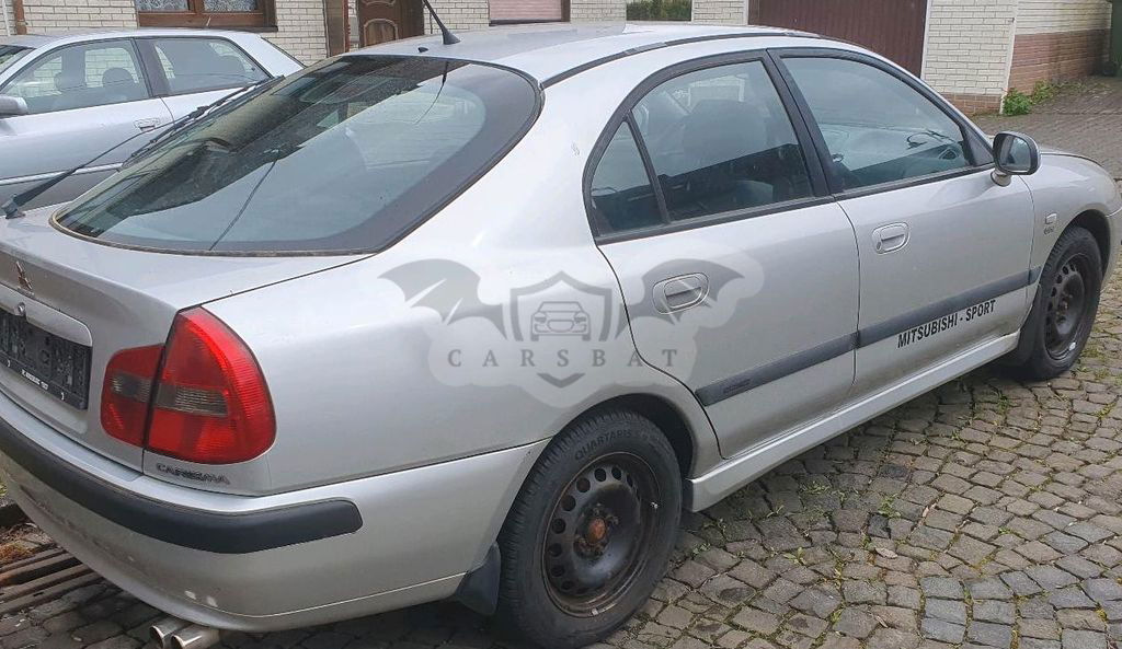 Mitsubishi Carisma 1999