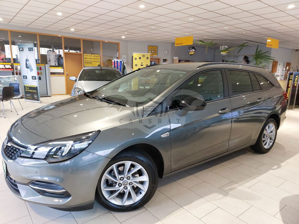 Opel Astra 2022