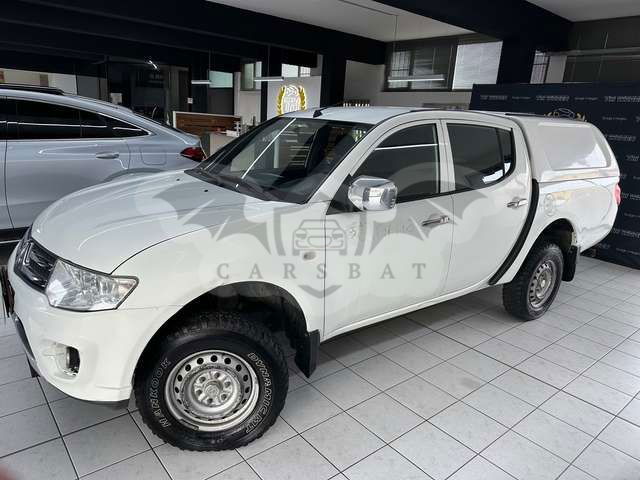 Mitsubishi L200 2016