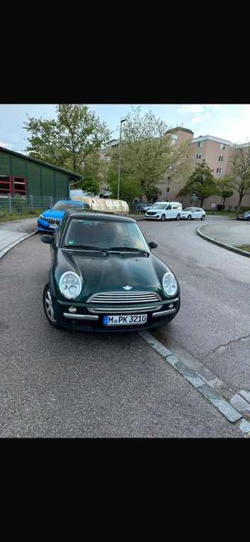 Mini One 2004