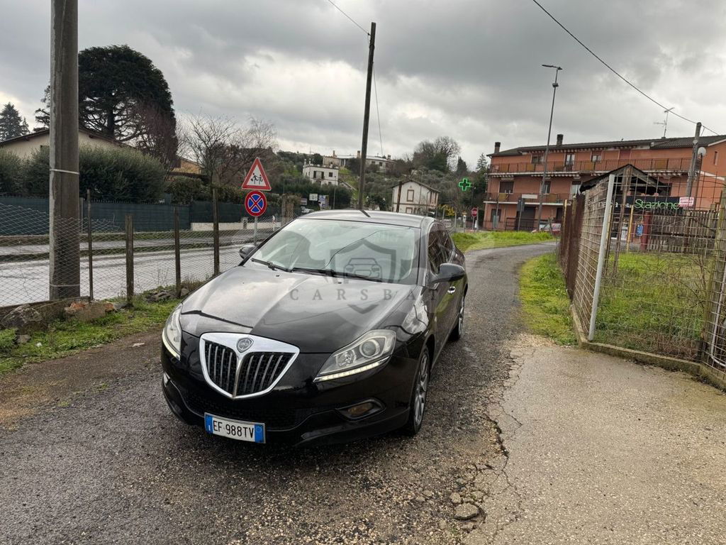 Lancia Delta 2011