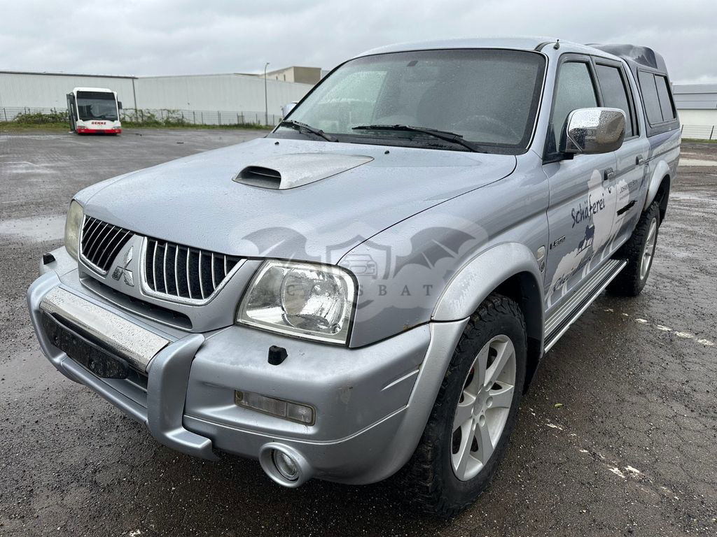 Mitsubishi L200 2005