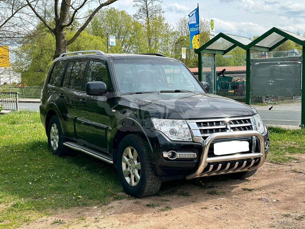 Mitsubishi Pajero 2015