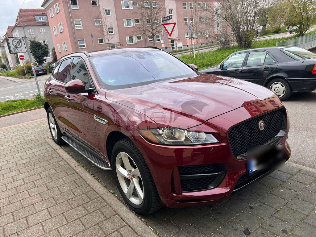 Jaguar F-Pace 2017