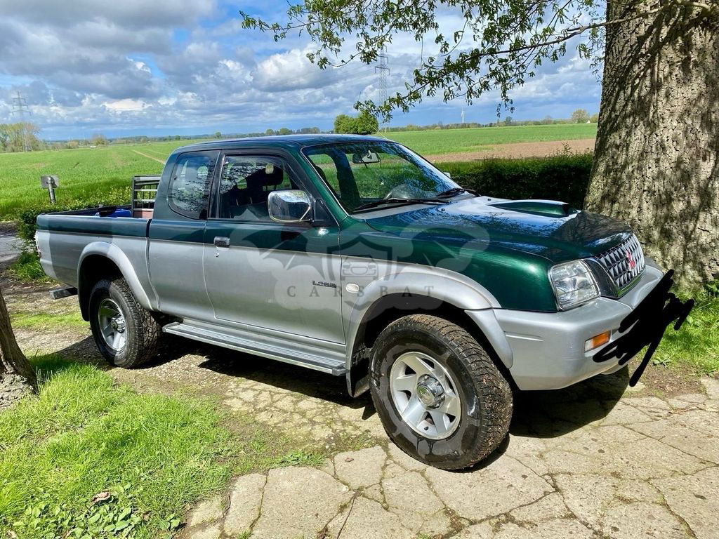 Mitsubishi L200 2002