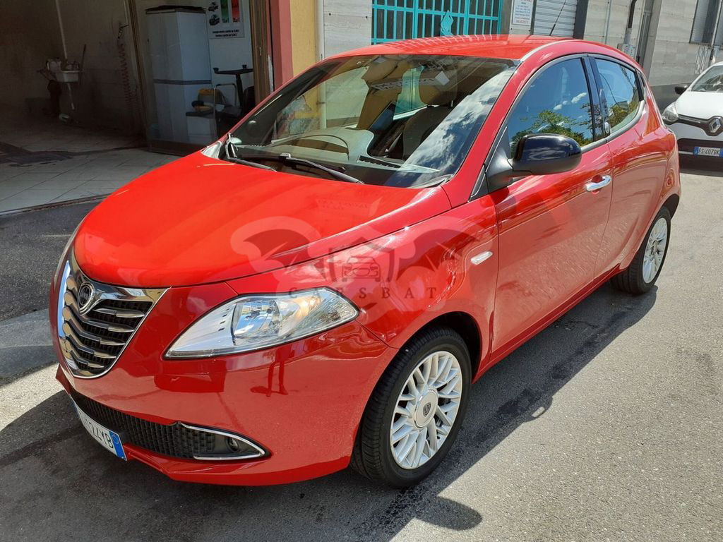 Lancia Ypsilon 2014