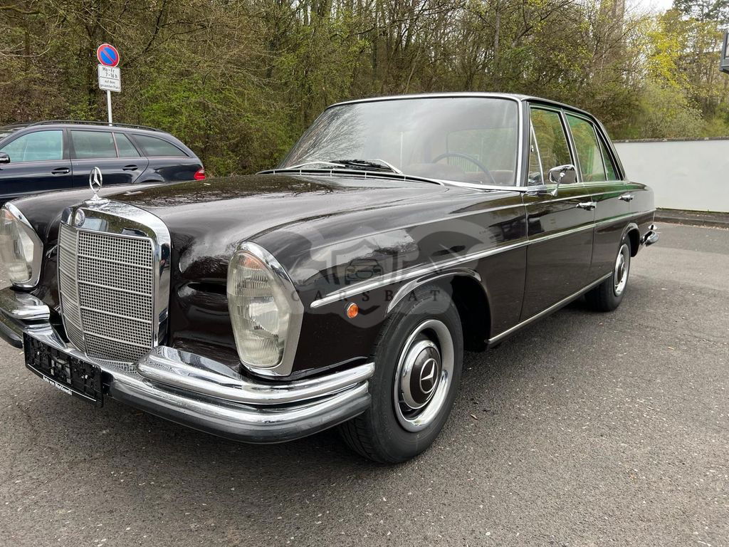 Mercedes-Benz 250 1966
