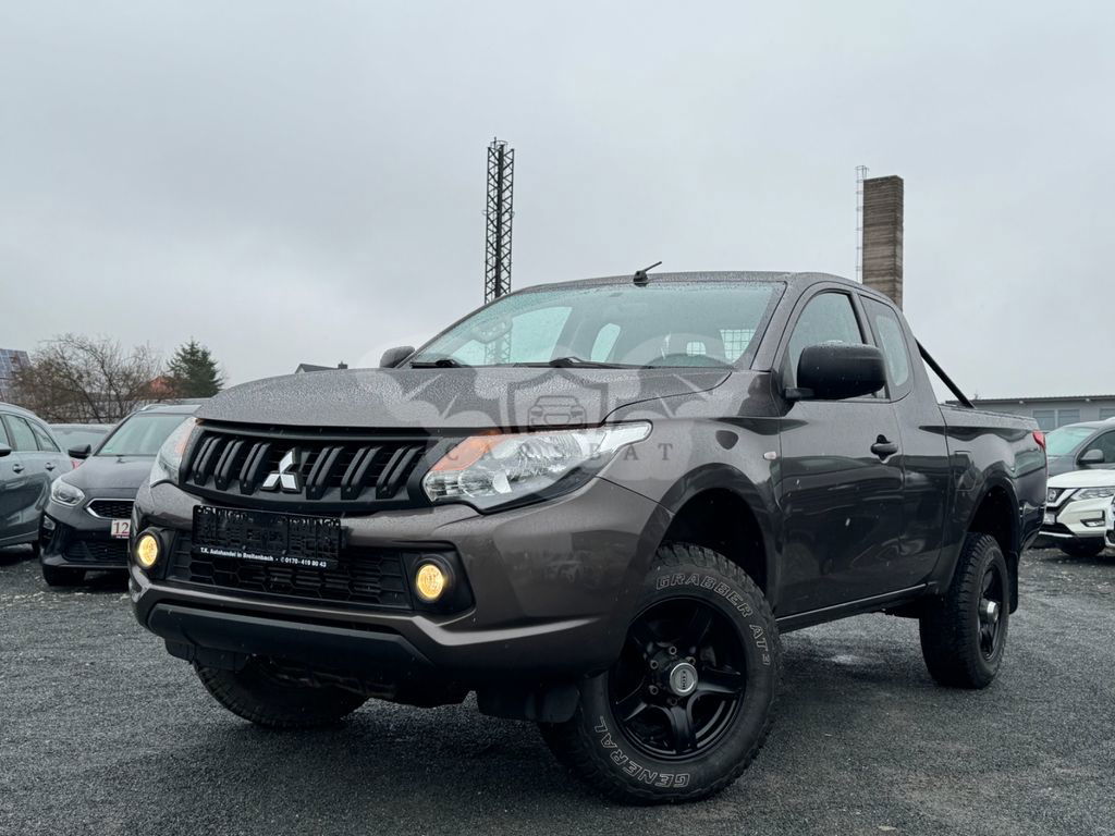 Mitsubishi L200 2016