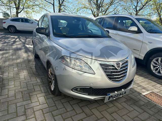 Lancia Ypsilon 2014