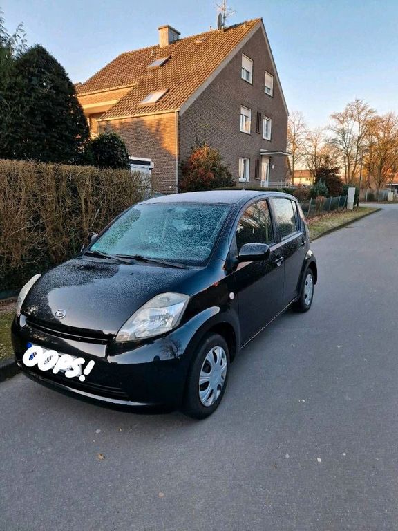 Daihatsu Sirion 2006