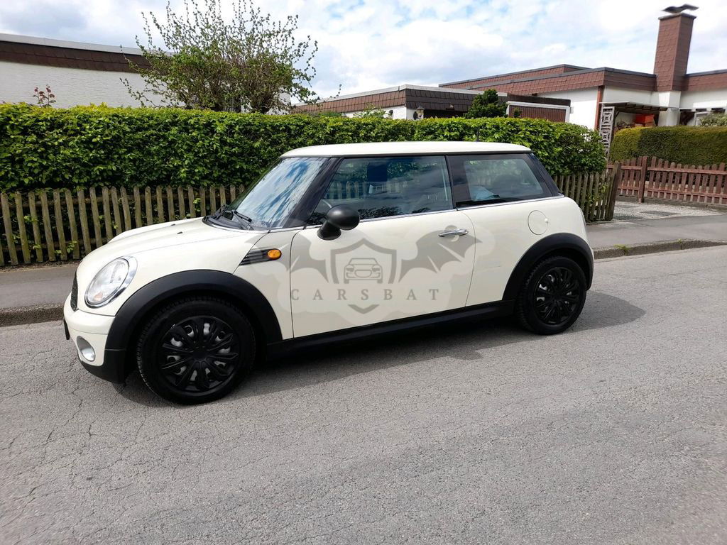 Mini One 2010