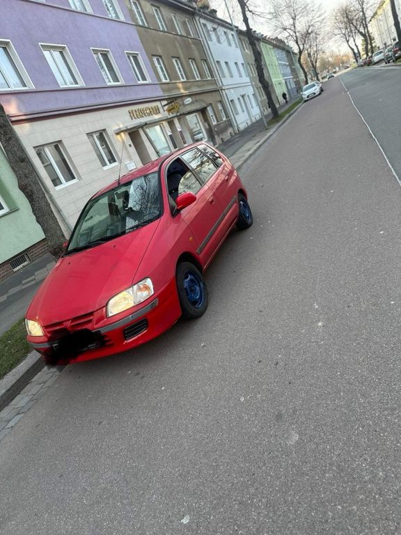 Mitsubishi Colt 2003