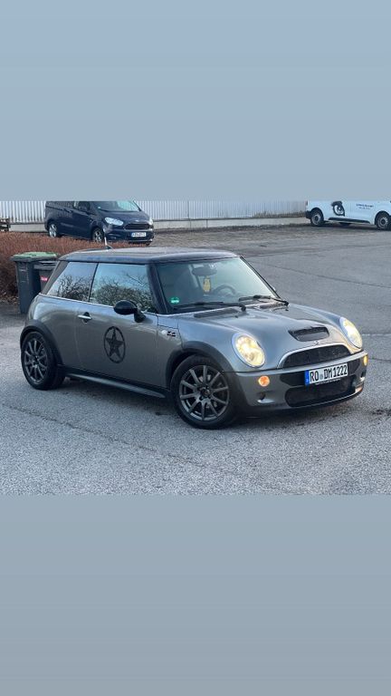 Mini John Cooper Works 2005