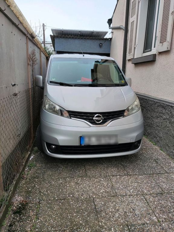 Nissan NV200 2012