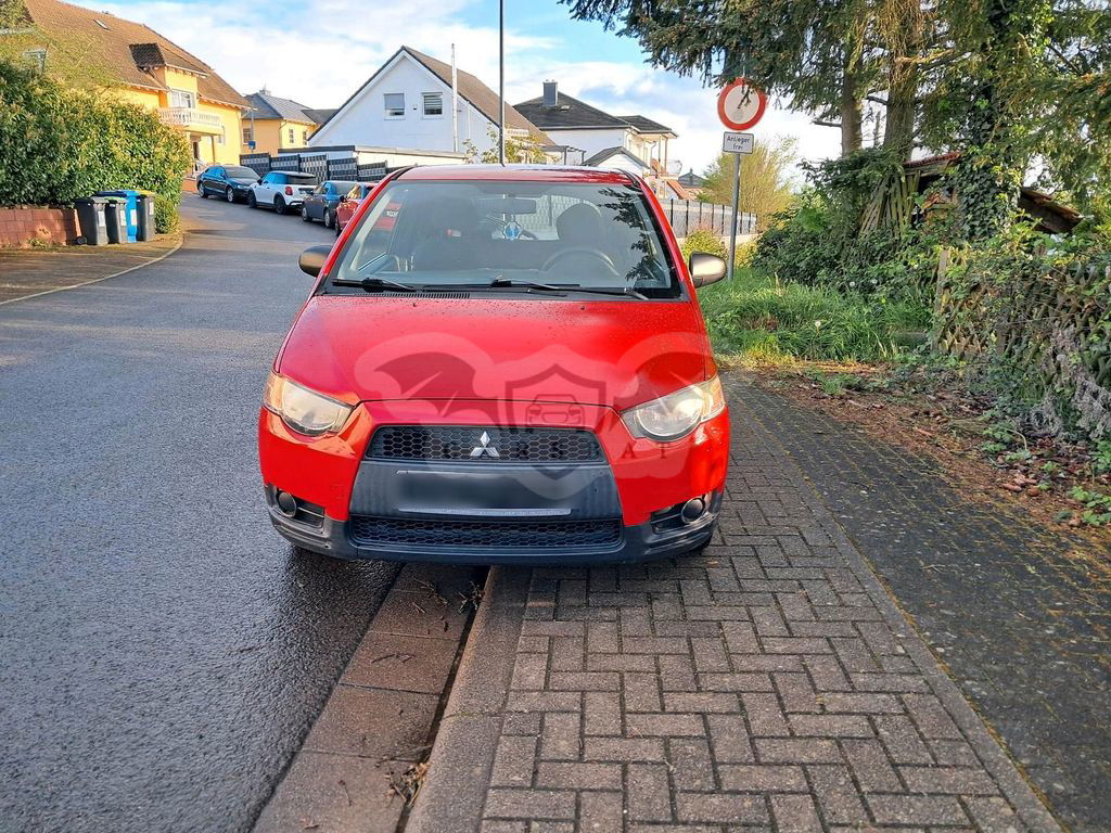 Mitsubishi Colt 2009