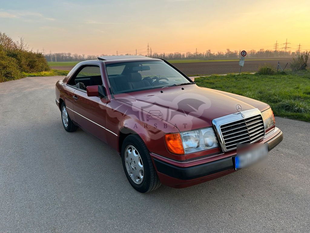 Mercedes-Benz CE 220 1993