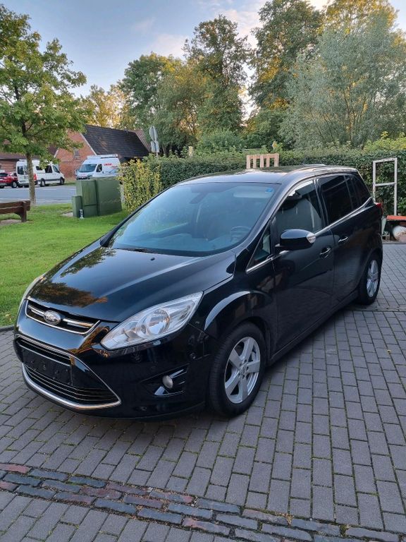 Ford Grand C-Max 2012
