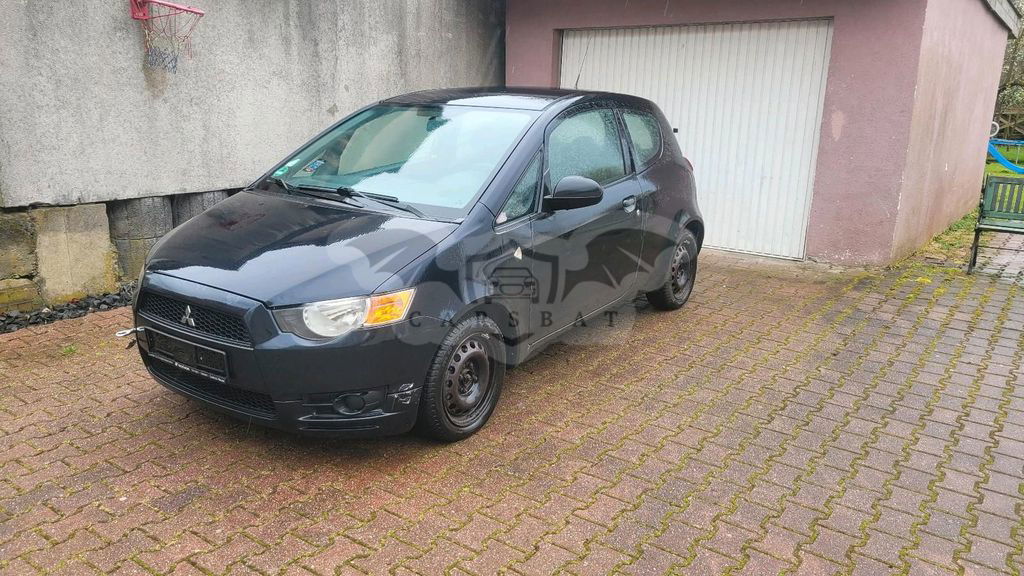 Mitsubishi Colt 2009