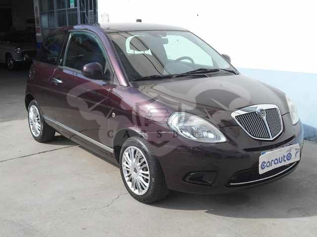Lancia Ypsilon 2010