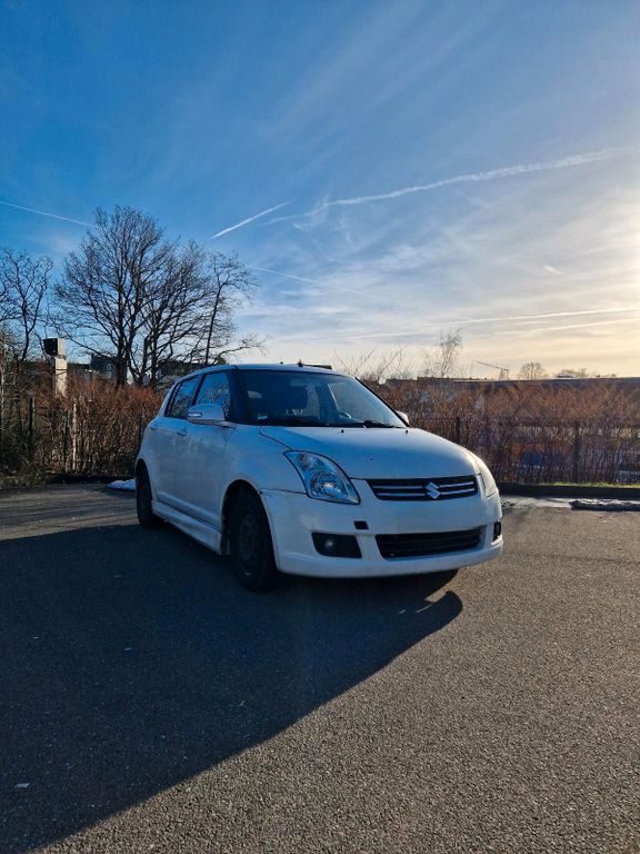 Suzuki Swift 2010