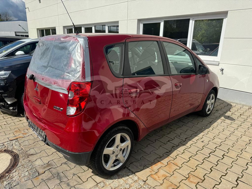 Mitsubishi Colt 2010
