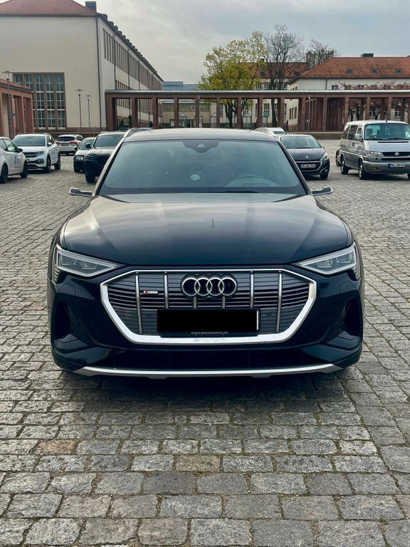 Audi E-Tron 2020