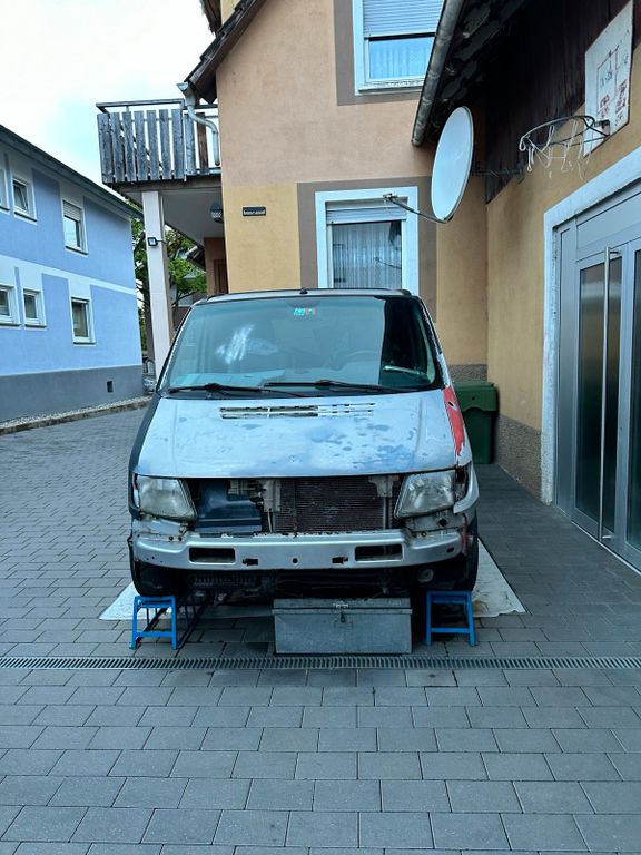 Mercedes-Benz V 220 2002