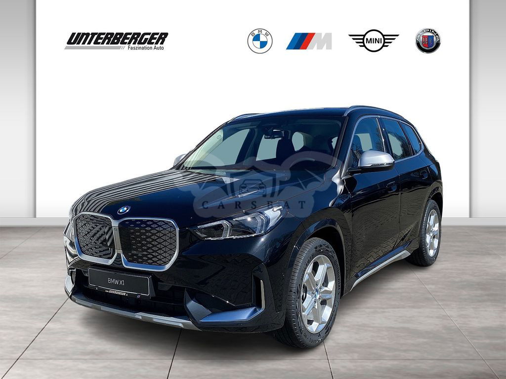 BMW iX1 2024