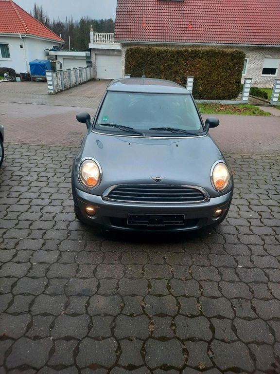 Mini One 2010