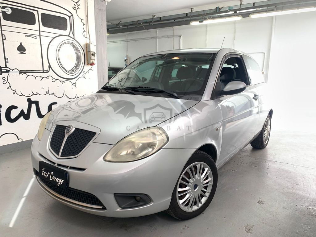 Lancia Ypsilon 2009