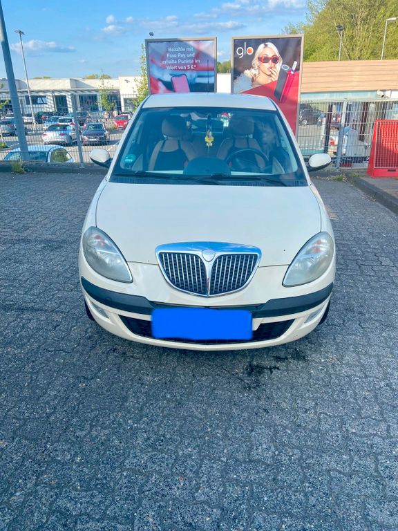 Lancia Ypsilon 2006