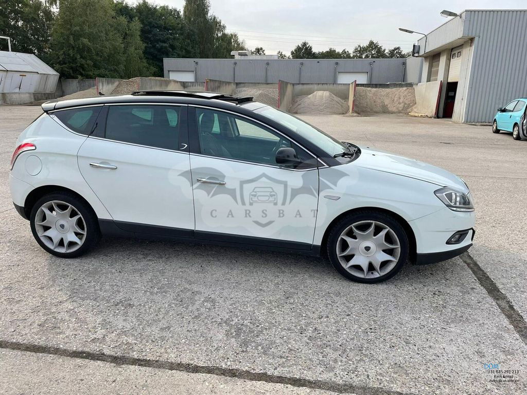 Lancia Delta 2009