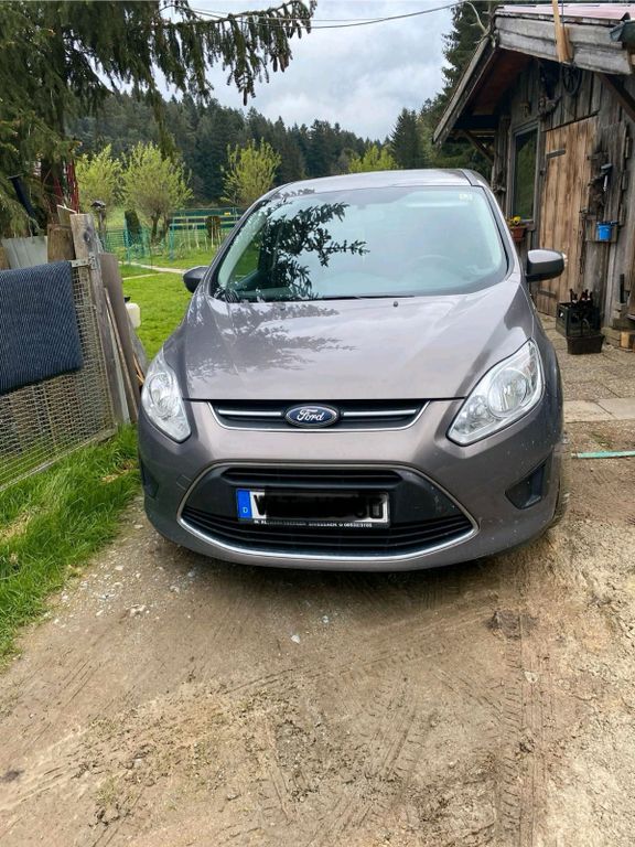 Ford Grand C-Max 2011