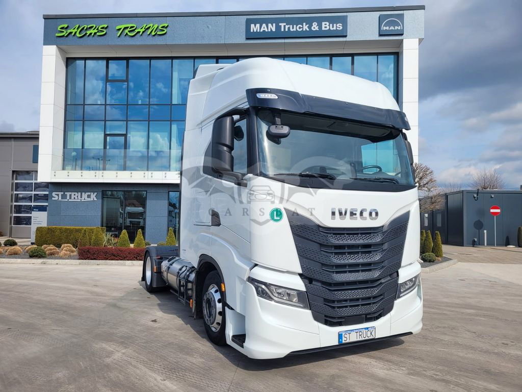 Iveco S-Way 2021