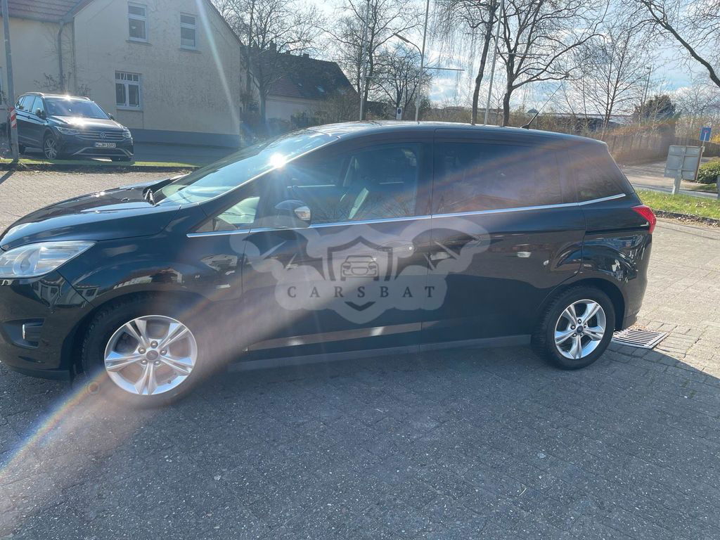 Ford Grand C-Max 2012