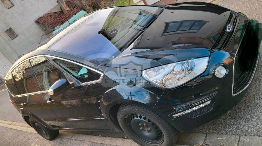 Ford S-Max 2012