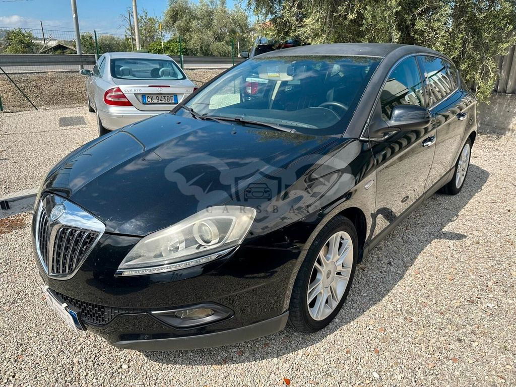 Lancia Delta 2010