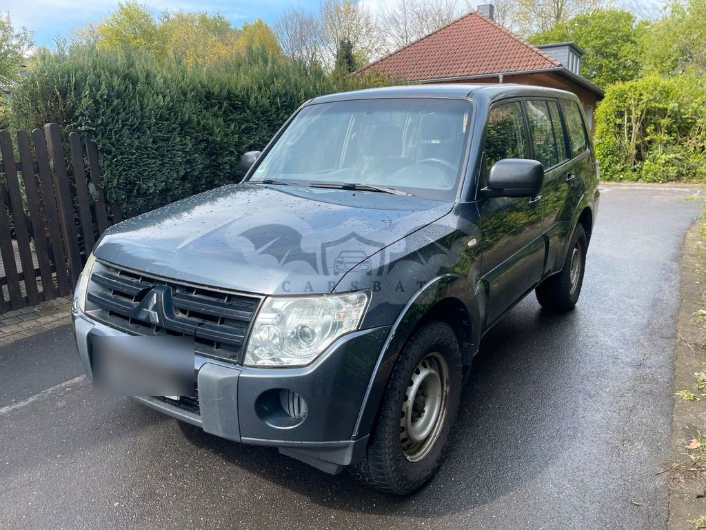 Mitsubishi Pajero 2009