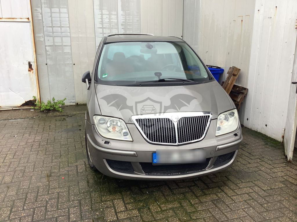 Lancia Phedra 2006