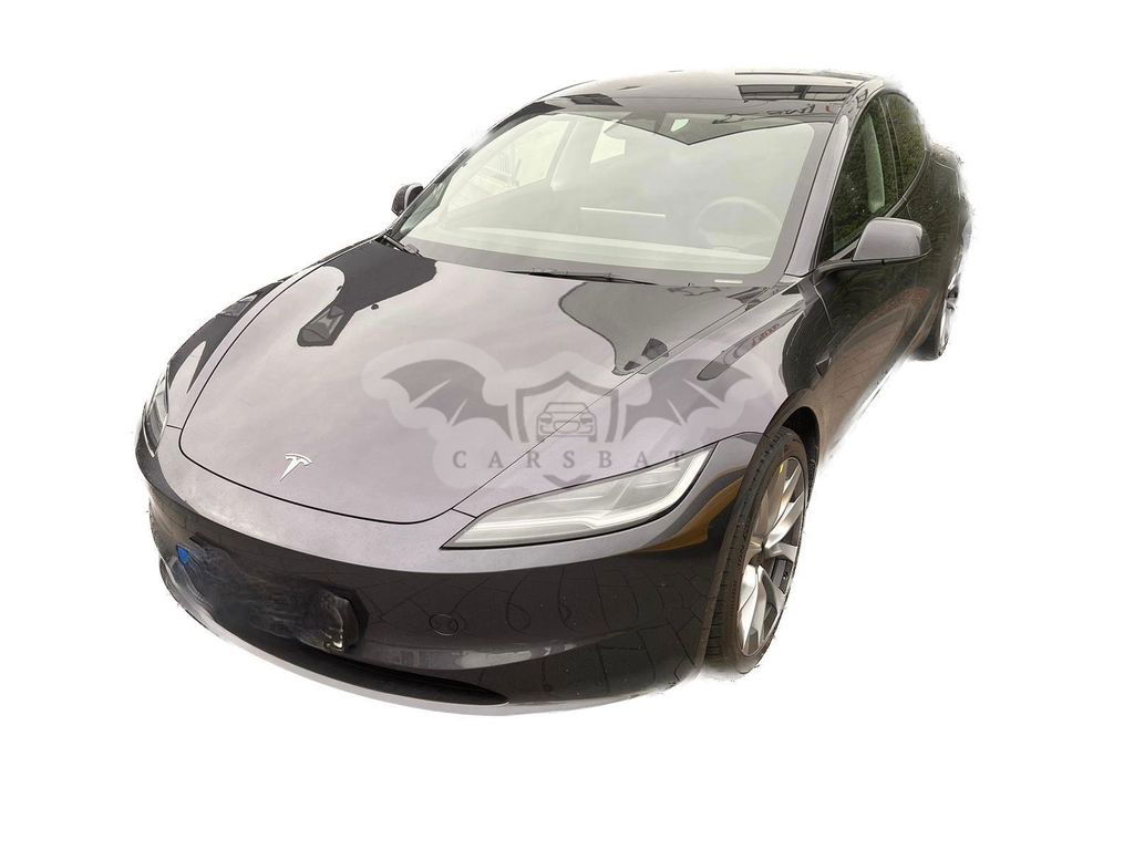 Tesla Model 3 2024