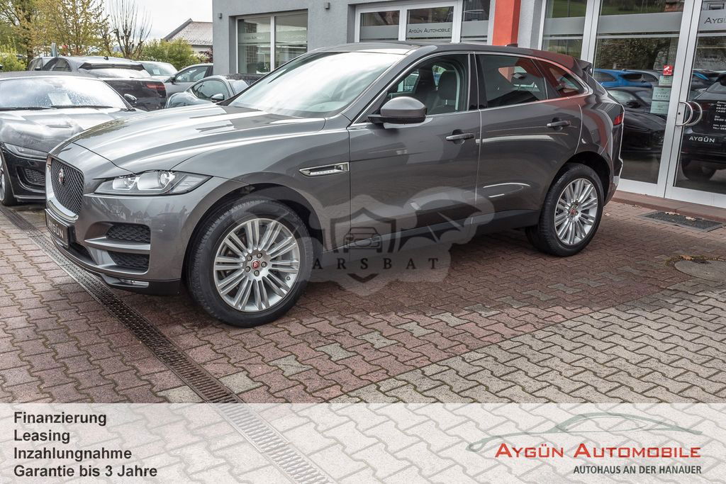 Jaguar F-Pace 2017